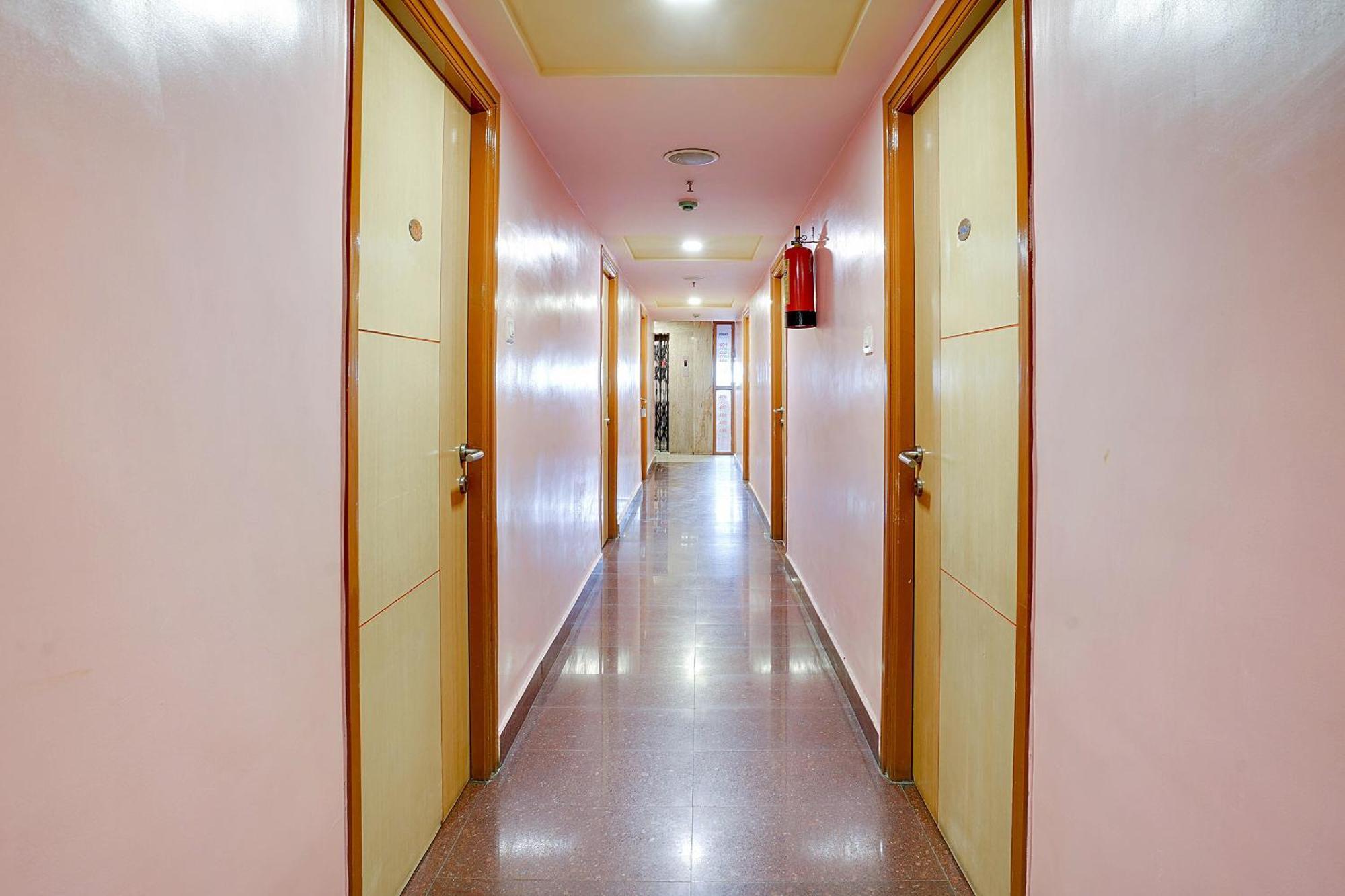 Hotel O Shanta Residency Lodge Sururnagar Kültér fotó