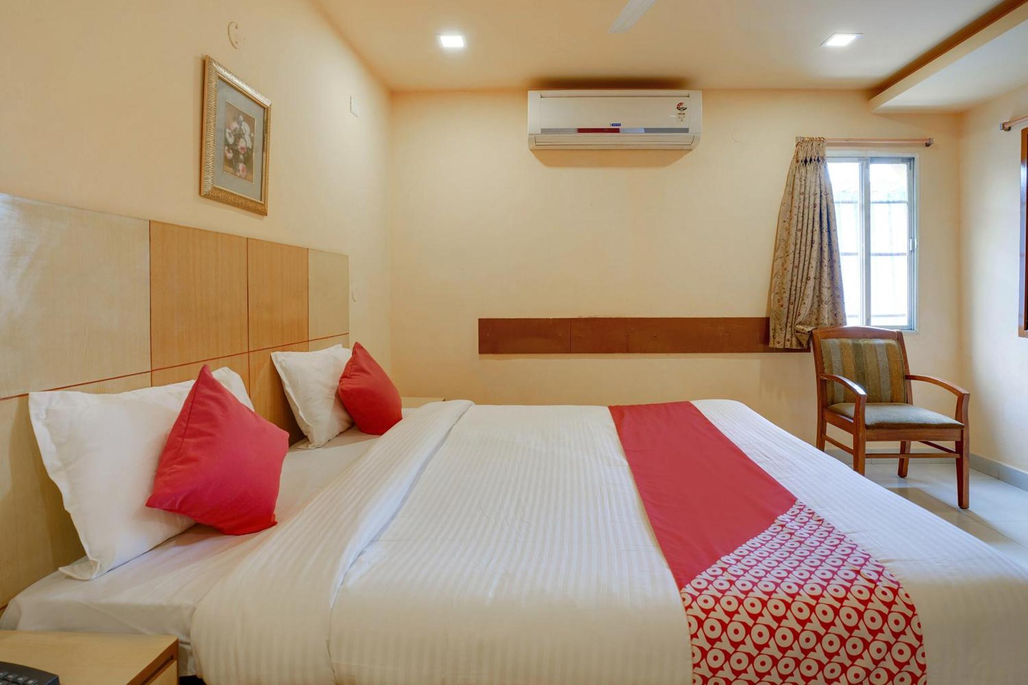 Hotel O Shanta Residency Lodge Sururnagar Kültér fotó