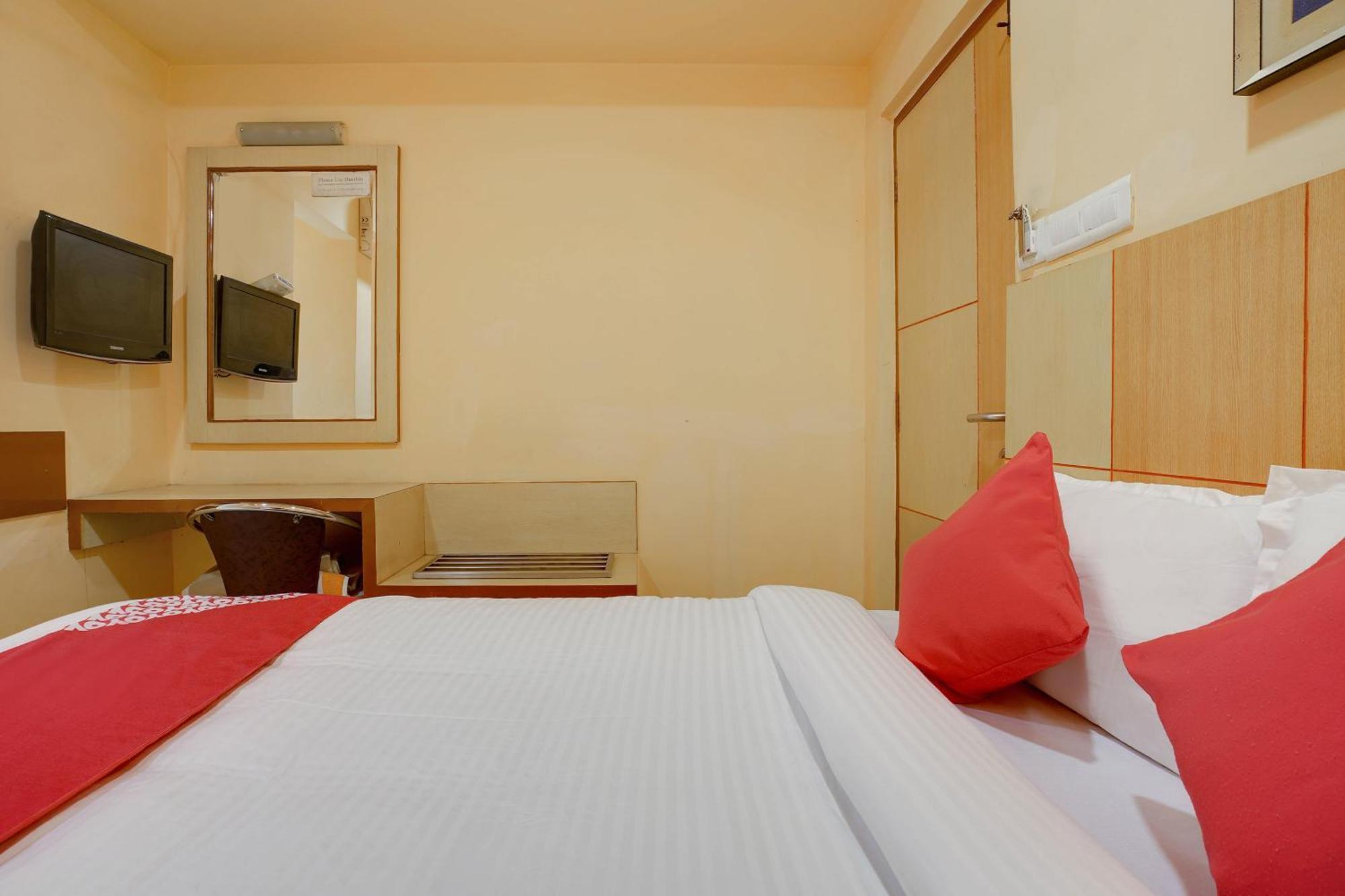 Hotel O Shanta Residency Lodge Sururnagar Kültér fotó