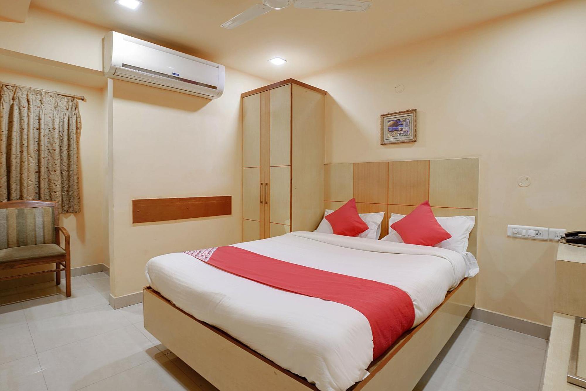 Hotel O Shanta Residency Lodge Sururnagar Kültér fotó