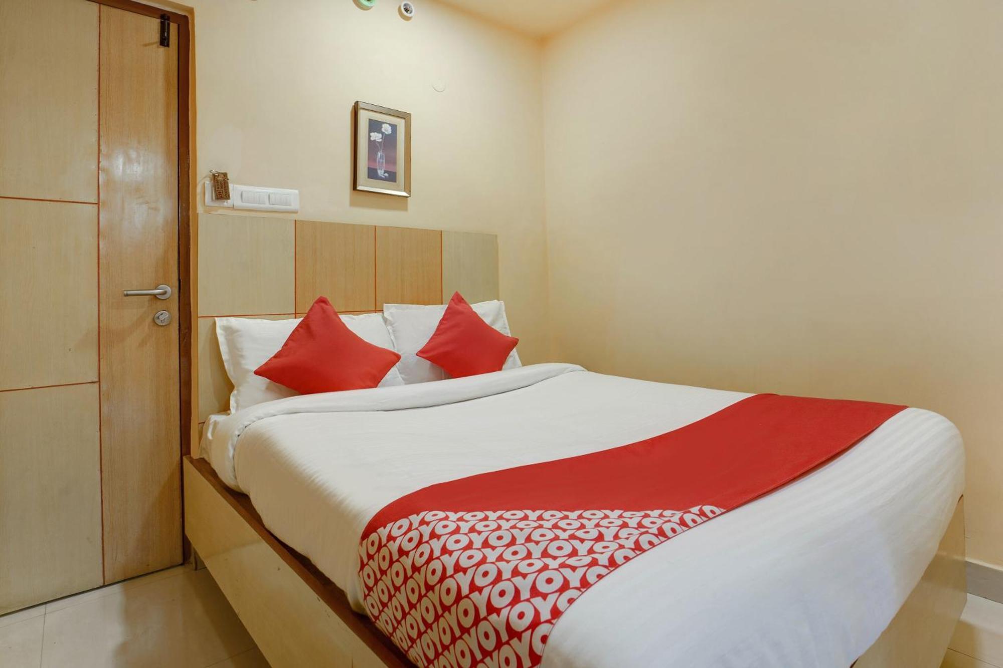 Hotel O Shanta Residency Lodge Sururnagar Kültér fotó